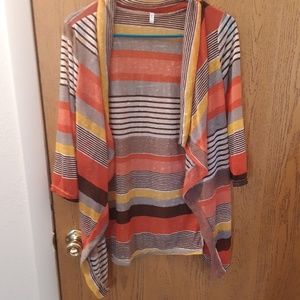 Women's short sleeve pull over